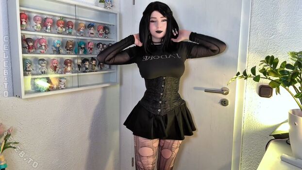 Full leaked Mina min private photo