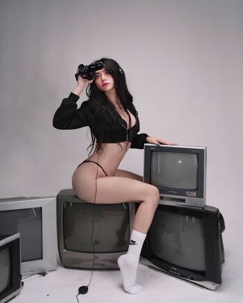 Full leaked Mina syu private photo