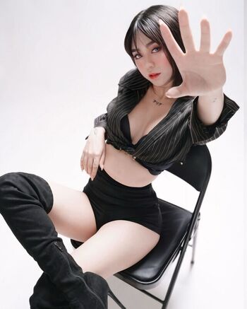 Full leaked Mina syu private photo
