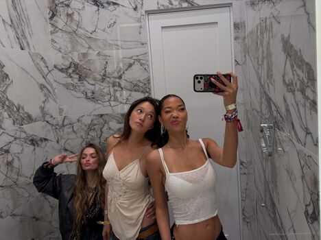 Full leaked Ming lee simmons private onlyfans photo