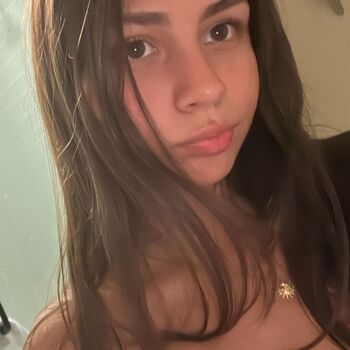 Full leaked Minicaryn private onlyfans photo