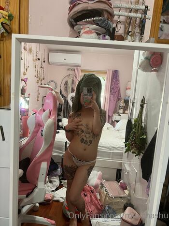 Full leaked Minichashu private photo