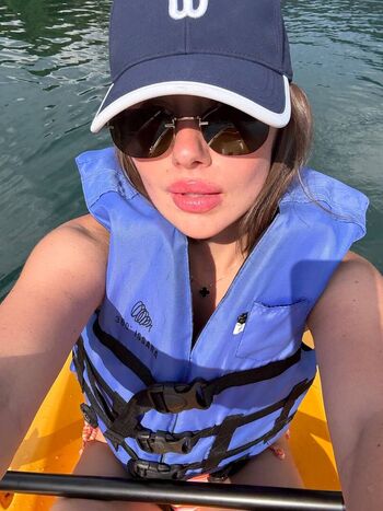 Full leaked Minikarolina private onlyfans photo