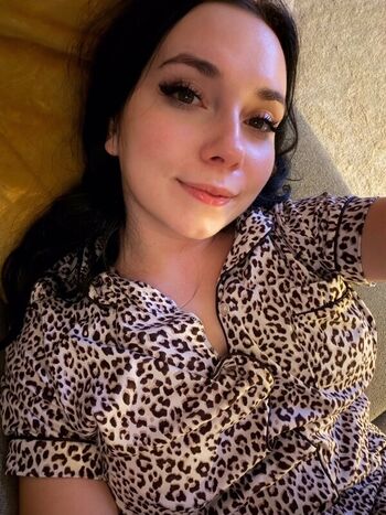 Full leaked Miniloonaa private photo