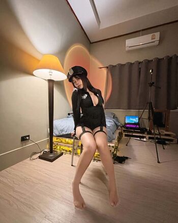 Full leaked Miniworldz private onlyfans photo