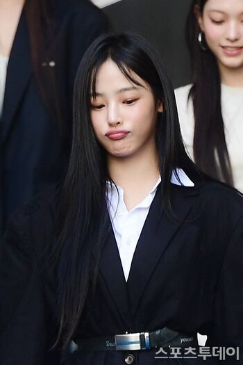 Full leaked Minji private photo