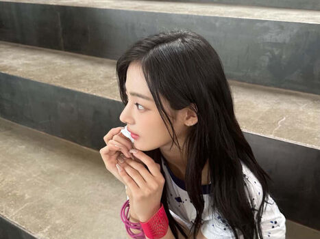 Full leaked Minji page private onlyfans photo