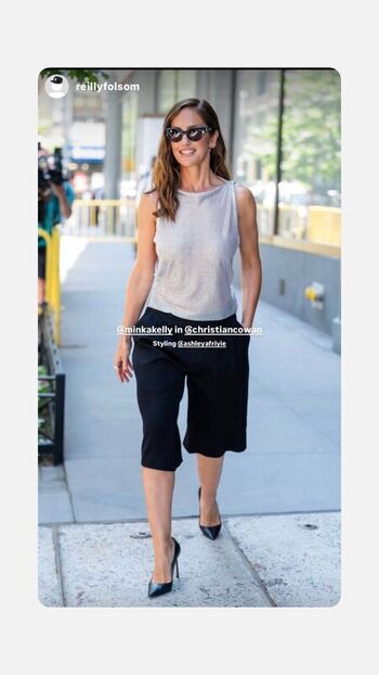 Full leaked Minka kelly private photo