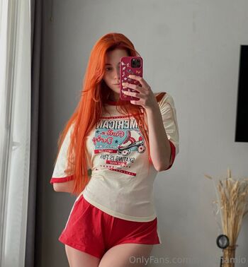 Full leaked Miolenamio private photo