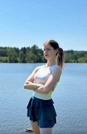 Full leaked Mira  page private onlyfans photo