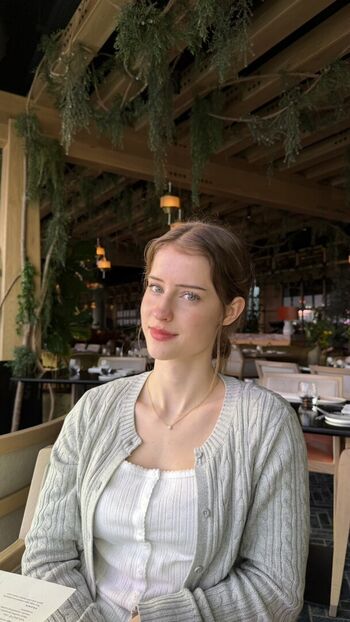 Full leaked Mira  page private onlyfans photo