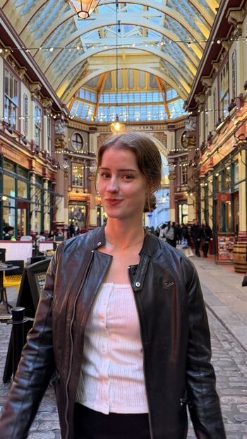 Full leaked Mira  page private onlyfans photo