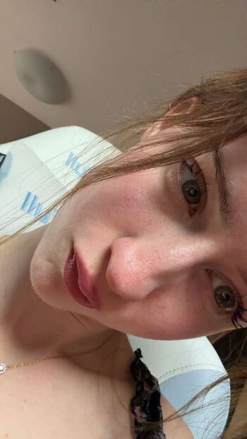 Full leaked Mira private onlyfans photo