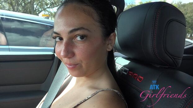 Full leaked Mira luv private onlyfans photo