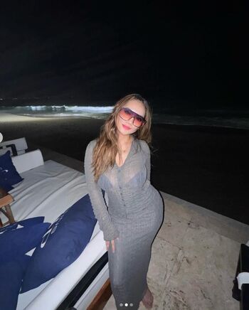 Full leaked Mira syafira private onlyfans photo