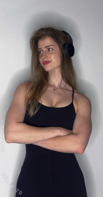 Full leaked Mira szalma private onlyfans photo