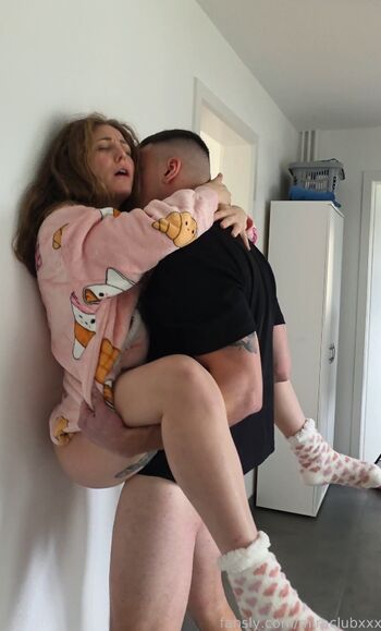 Full leaked Miraclubxxx private onlyfans photo