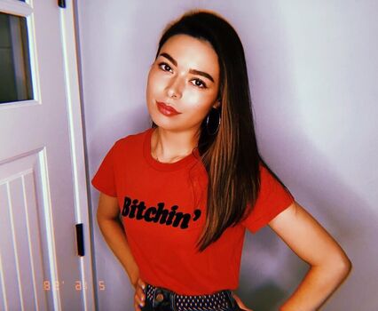 Miranda Cosgrove