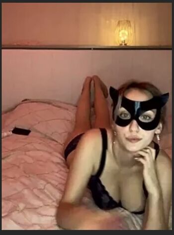 Full leaked Miras private photo