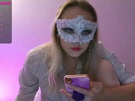 Full leaked Miras private photo