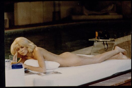 Full leaked Mireille darc private photo