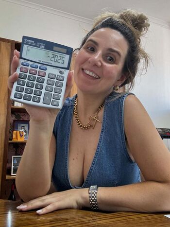 Full leaked Miriam holme private photo