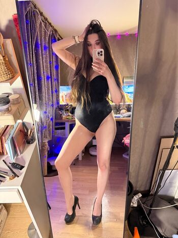 Full leaked Mirkotiki private onlyfans photo