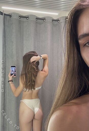 Full leaked Miroonnaa private onlyfans photo