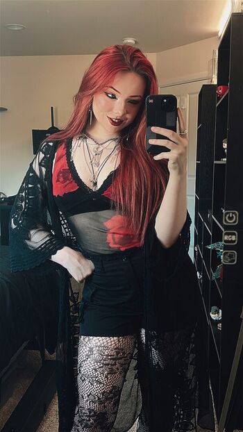 Full leaked Miserrablee private onlyfans photo