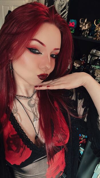 Full leaked Miserrablee private onlyfans photo