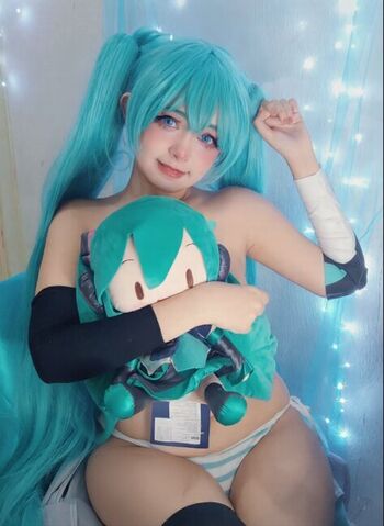 Full leaked Mishi miku private onlyfans photo
