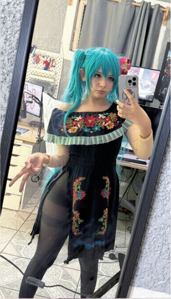 Full leaked Mishi miku private photo