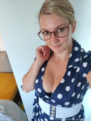 miss cute boobs