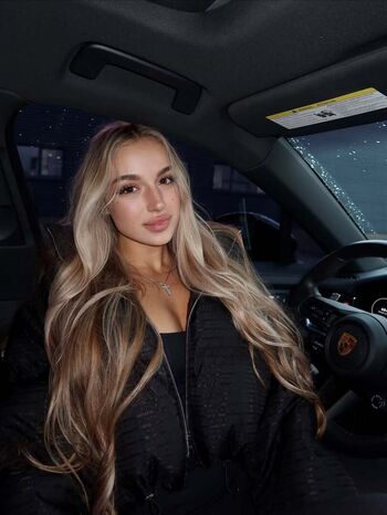 Full leaked Miss dariali private onlyfans photo