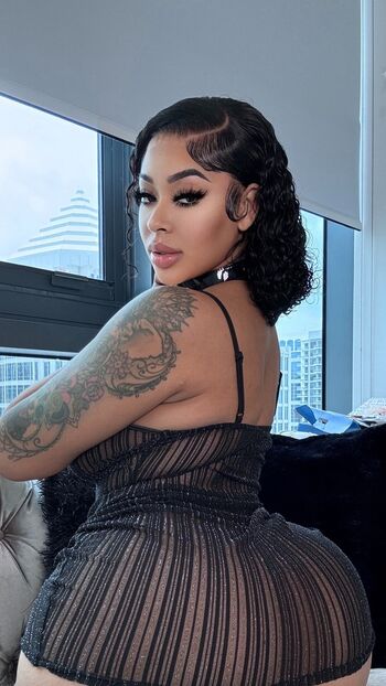 Full leaked Miss skaylax private photo