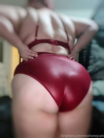 Full leaked Misshoneycatt private photo