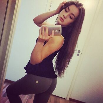 Full leaked Missmikkaa private onlyfans photo