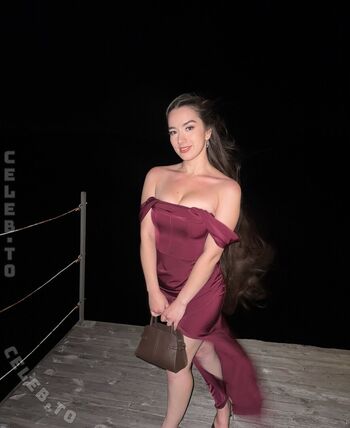 Full leaked Missmikkaa private photo