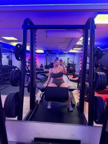 Full leaked Missparaskeva private photo
