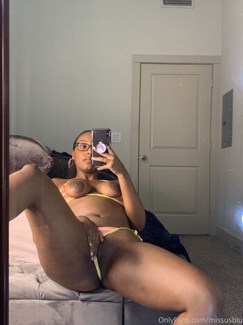 Full leaked Missusblu private photo