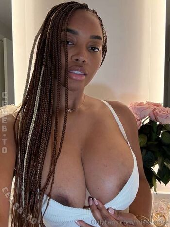 Full leaked Missvenice private onlyfans photo