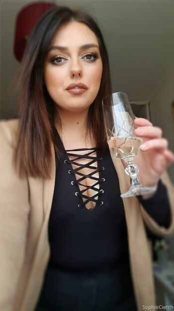 Full leaked Mistressmasterchandler private photo