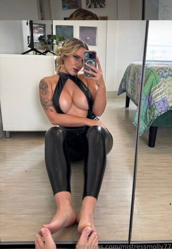 Full leaked Mistressmolly private onlyfans photo