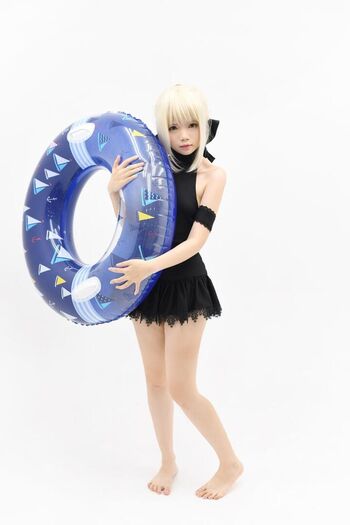 Full leaked Miu cosplayer  page private photo