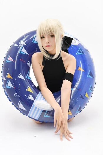 miu_cosplayer