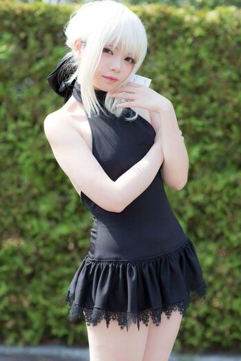 Full leaked Miu cosplayer private photo