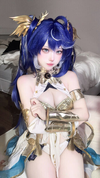 Full leaked Miuuu private photo