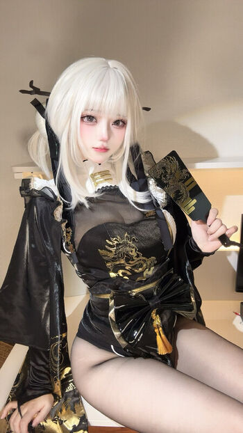 Full leaked Miuuu private photo