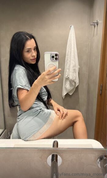 Full leaked Miya moore private photo