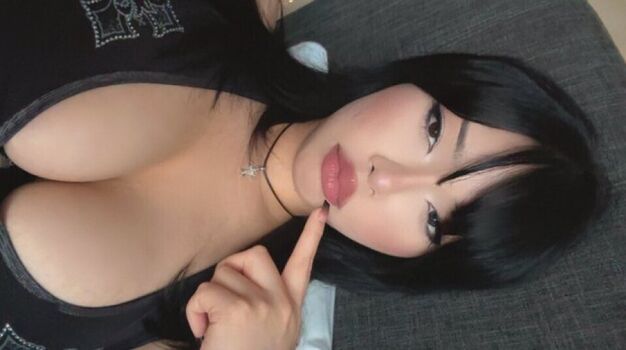 Full leaked Miyuzura private onlyfans photo